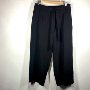 White House Black Market black wide leg crop bow tie pants size 12